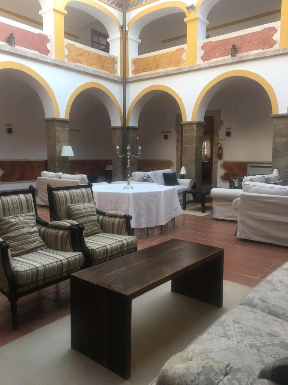 Convento D'Alter Hotel Alter do Chão Exteriör bild